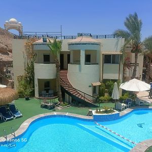 Naama Inn Hotel